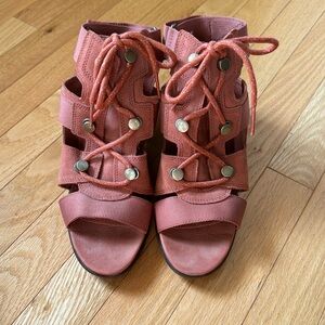 Sorel Nadia Lace up Block Heel Sandal